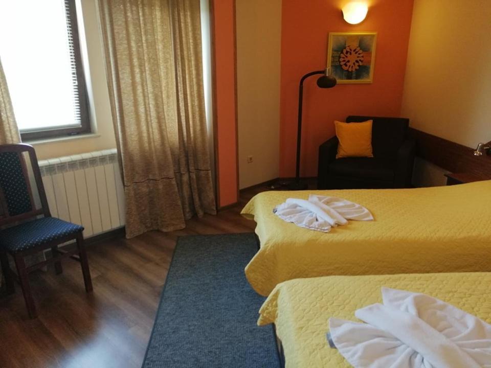 Хотел Омега Stara Zagora Bagian luar foto